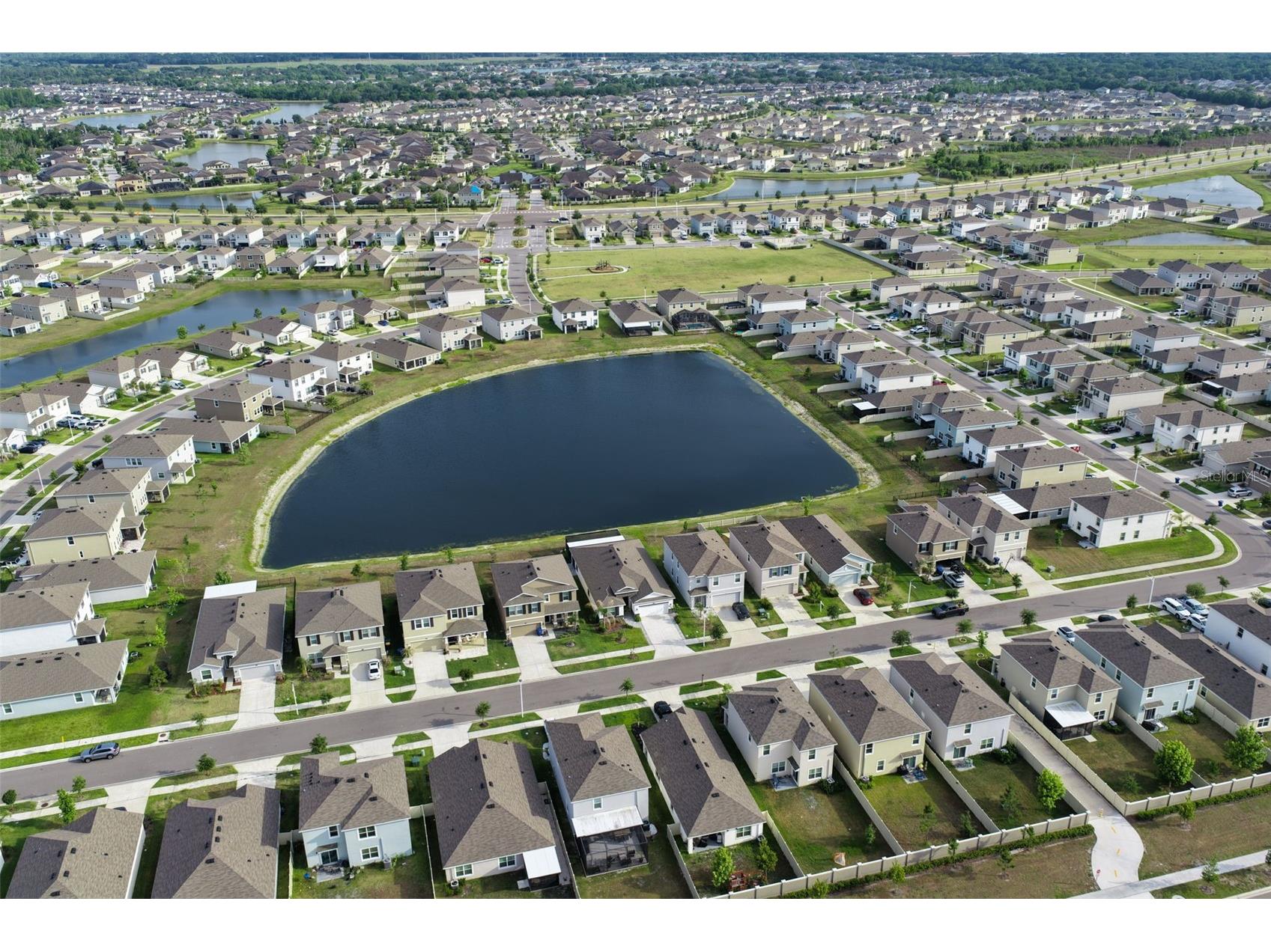 9119 Forge Breeze Loop Wesley Chapel FL 33545 TB8507452 image37