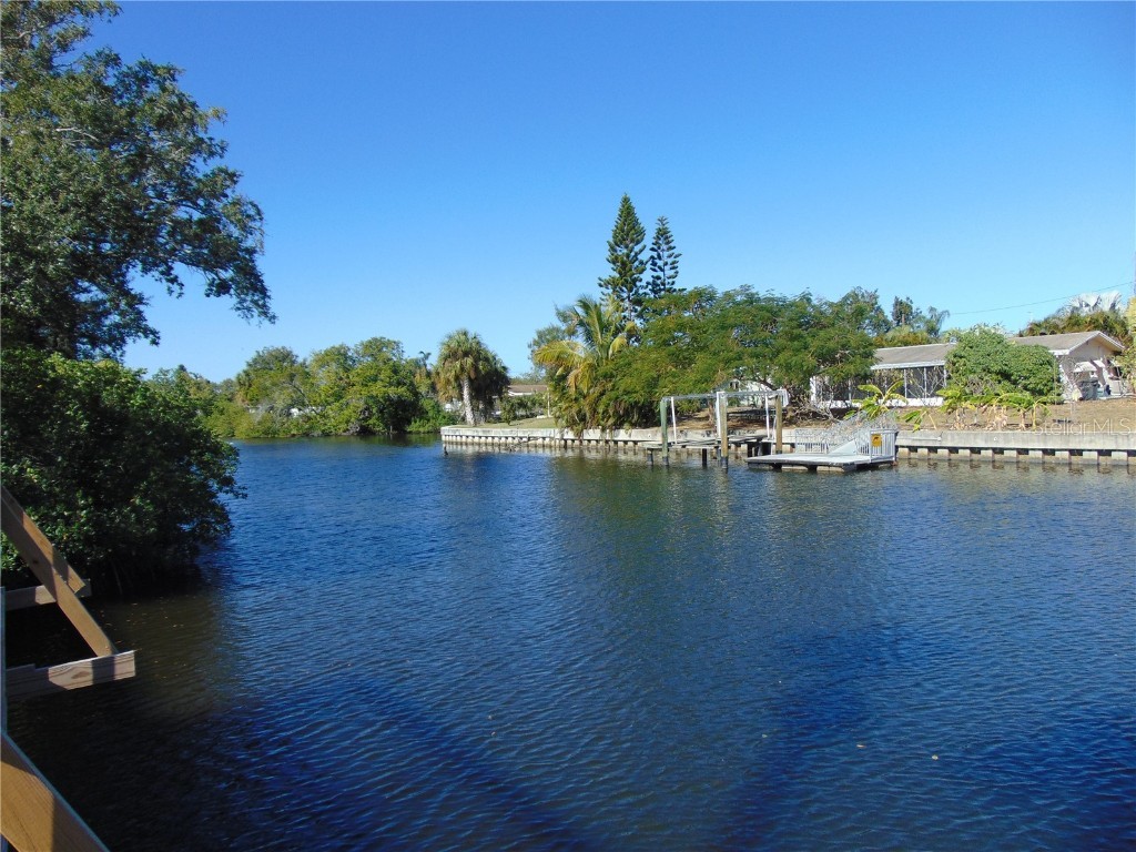 9119 Tudor Drive #E102 Tampa FL 33615 TB8441781 image13