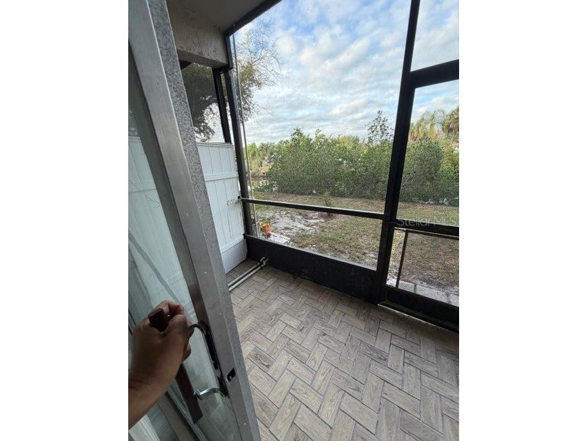 9119 Tudor Drive #E104 Tampa FL 33615 TB8455435 image15