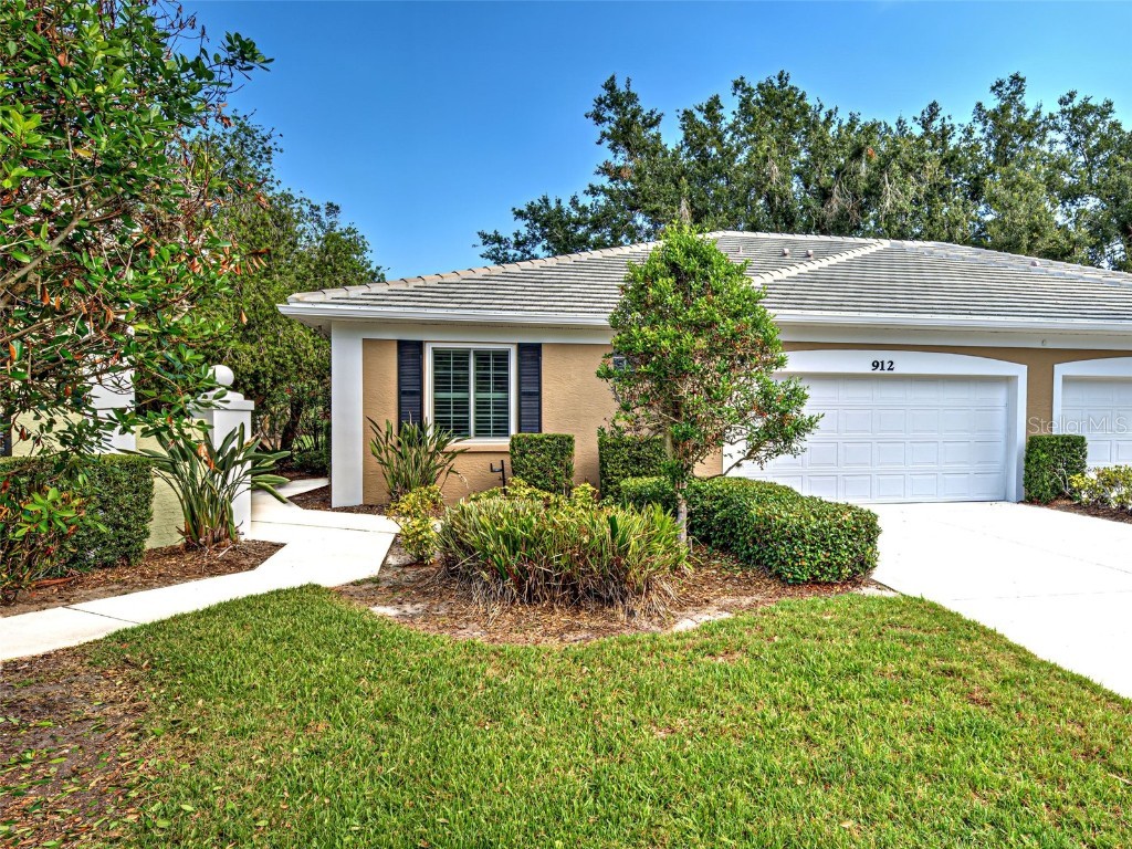 912 Barclay Court Venice FL 34293 N6138849 image2