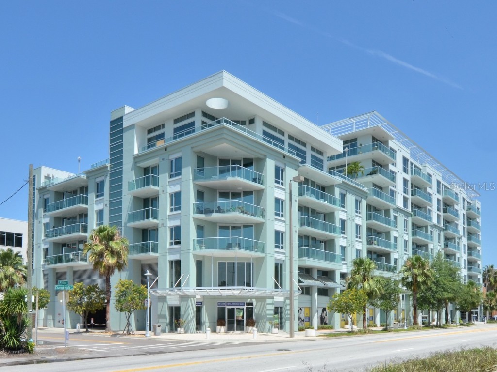 912 Channelside Drive #2420 Tampa FL 33602 TB8325367 image1
