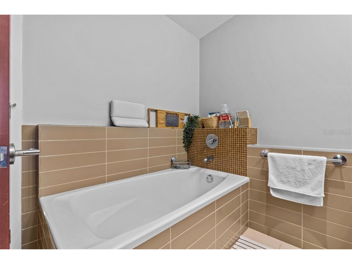 912 Channelside Drive #2502 Tampa FL 33602 TB8438163 image15