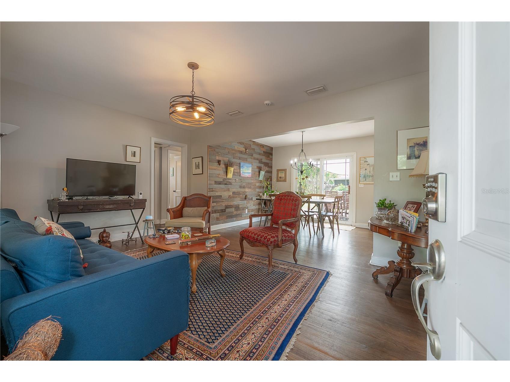 912 Cornelius Avenue Tampa FL 33603 TB8506044 image8