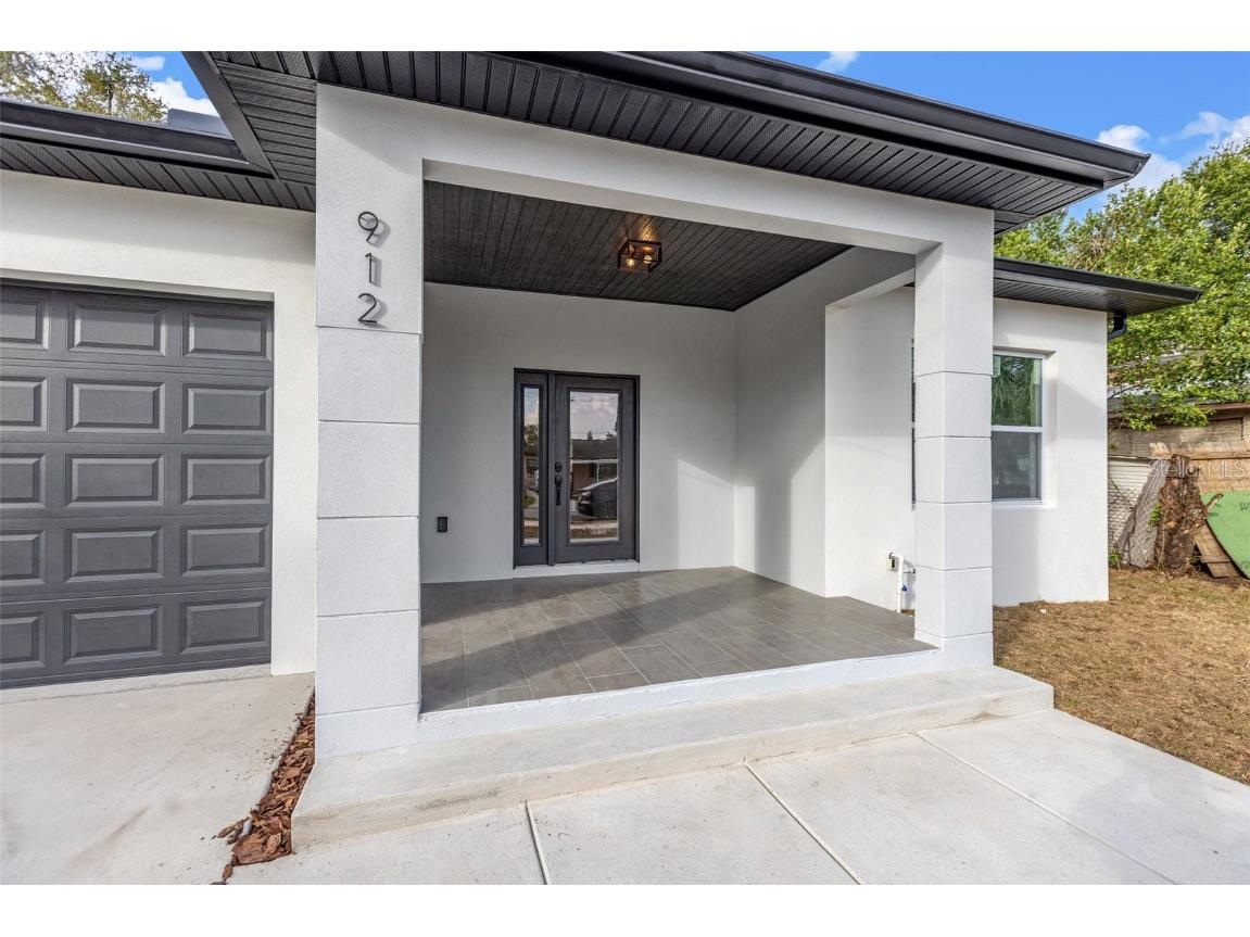 912 E 108th Avenue Tampa FL 33612 T3428492 image1