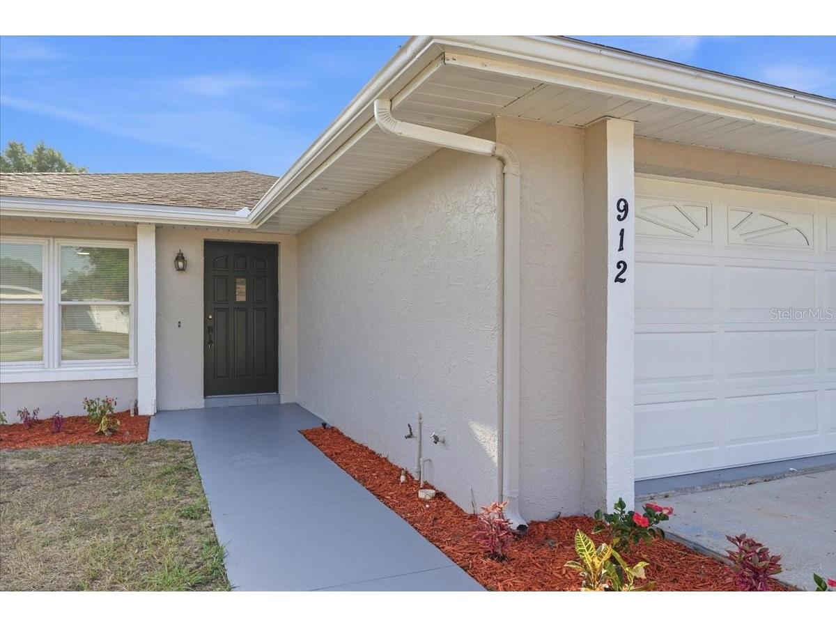 912 E Heron Circle Winter Haven FL 33884 O6410695 image1
