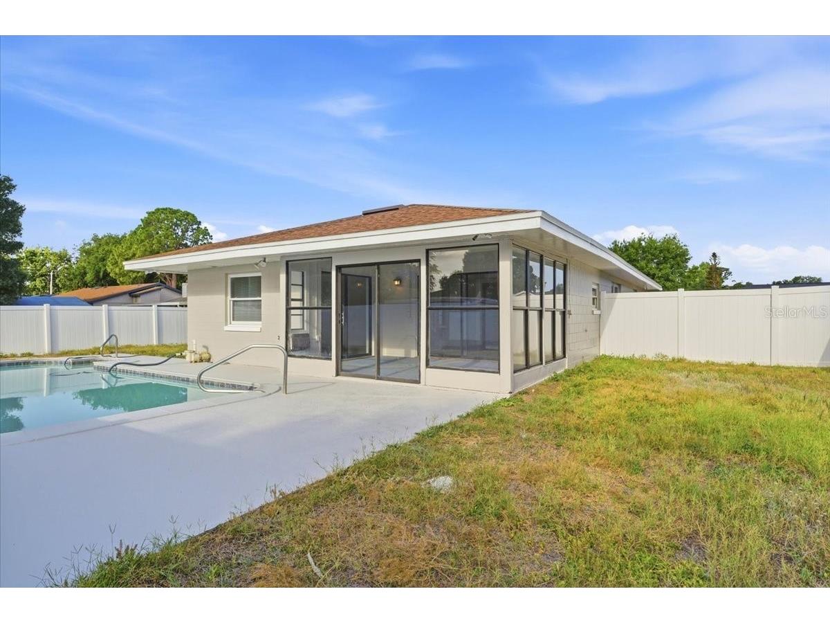 912 E Heron Circle Winter Haven FL 33884 O6410695 image4