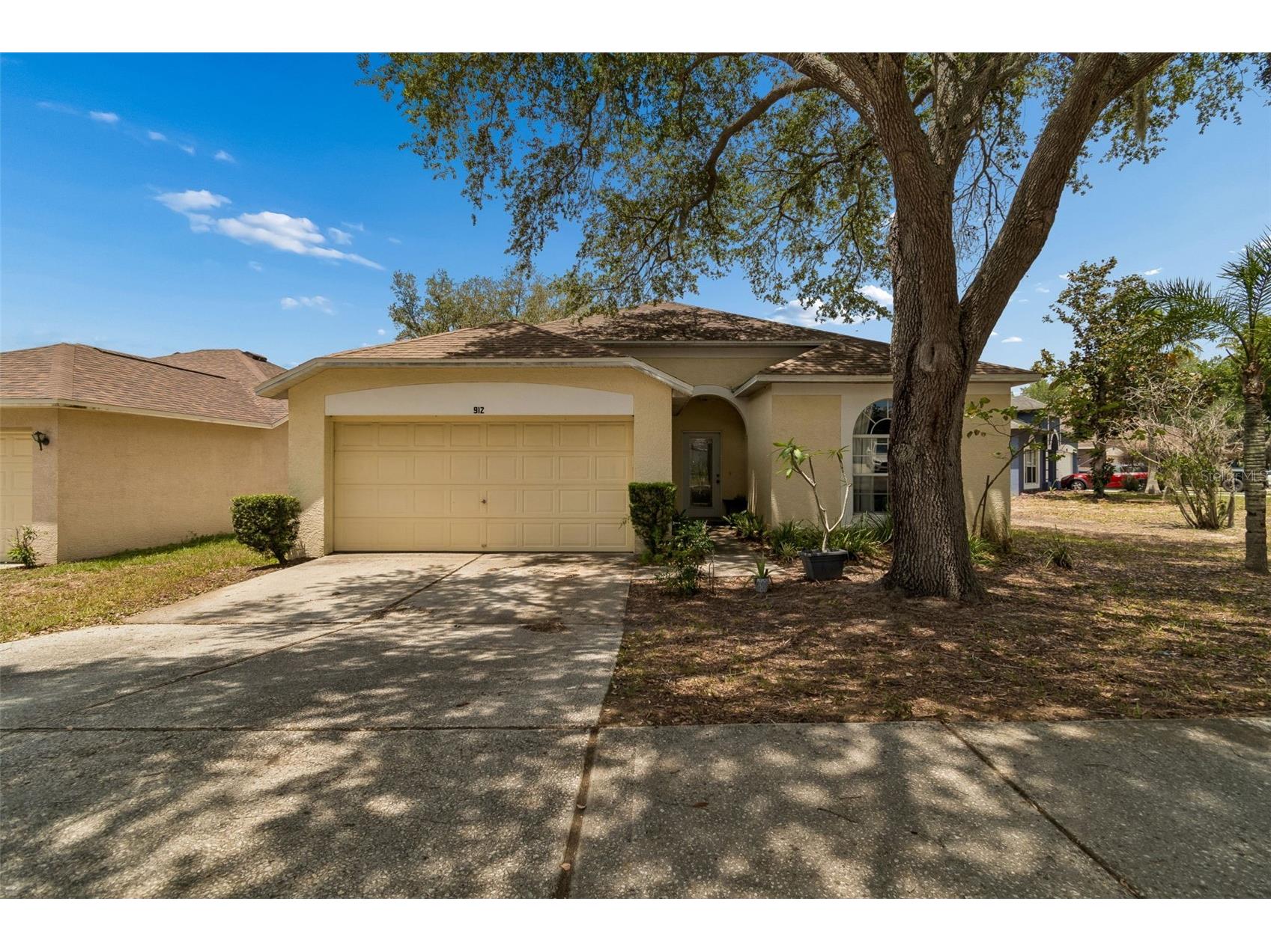 912 Grand Canyon Drive Valrico FL 33594 TB8506623 image1