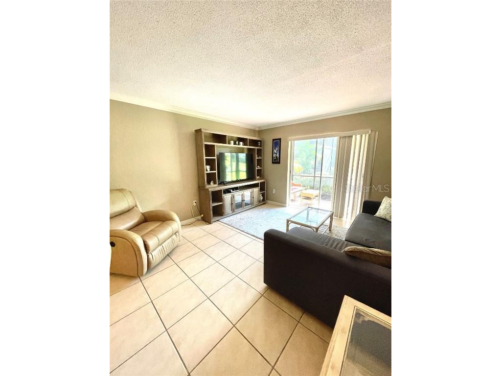 912 La Costa Circle #UNIT 3 Sarasota FL 34237 A4658764 image14