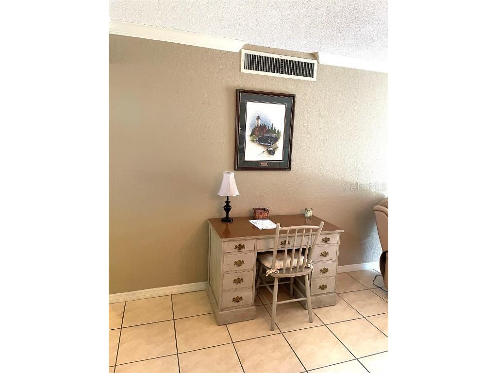 912 La Costa Circle #UNIT 3 Sarasota FL 34237 A4658764 image21