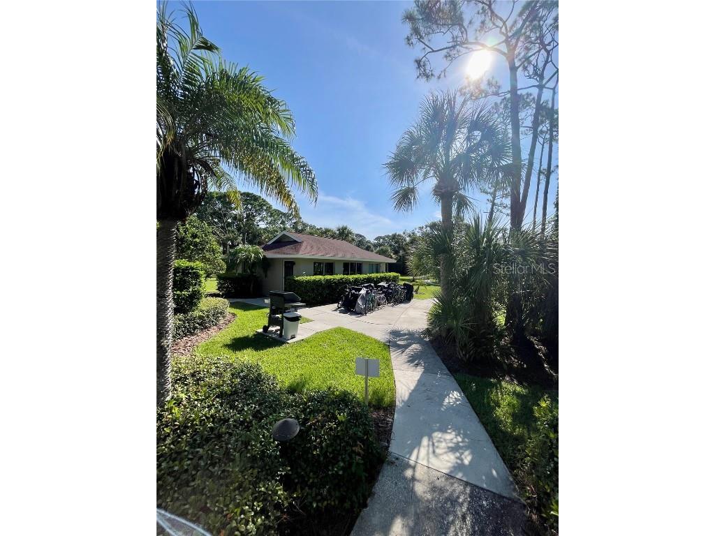912 La Costa Circle #UNIT 3 Sarasota FL 34237 A4658764 image46