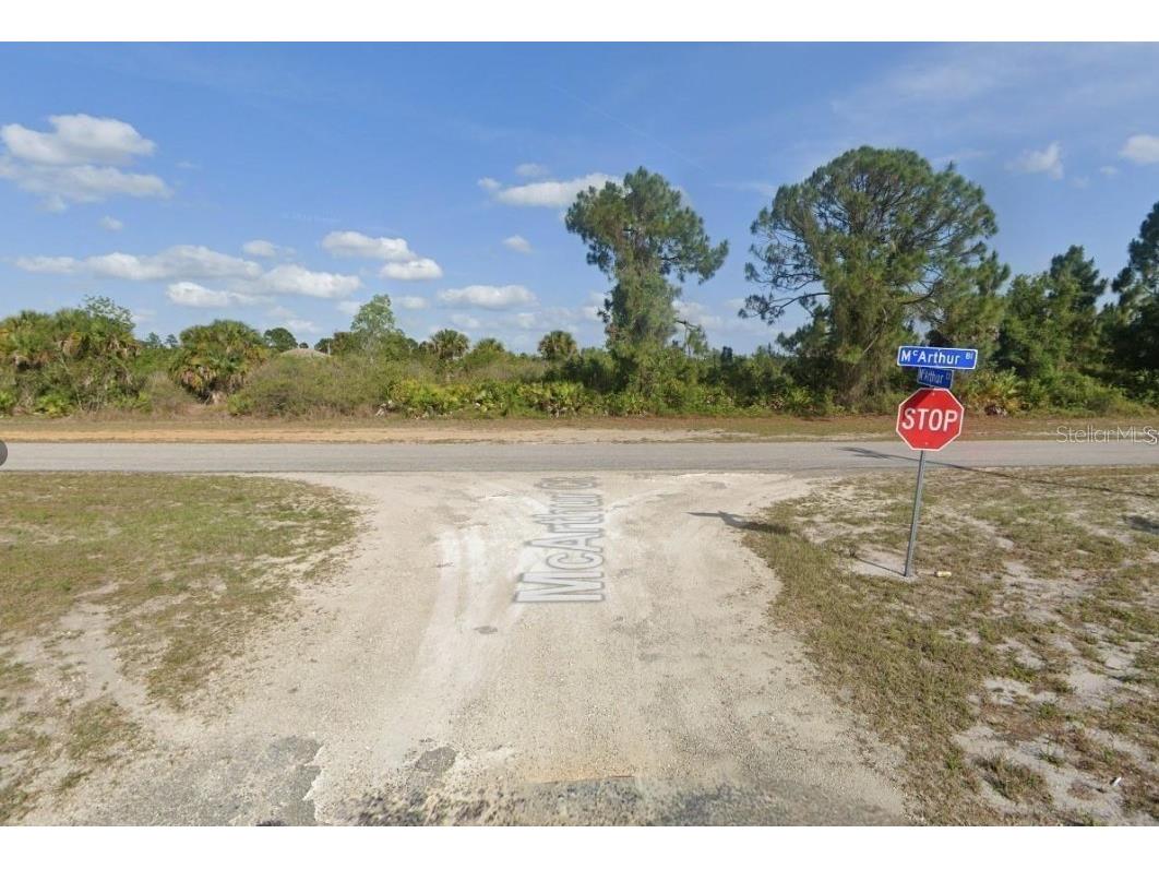 912 Mcarthur Court Lehigh Acres FL 33974 S5148675 image1
