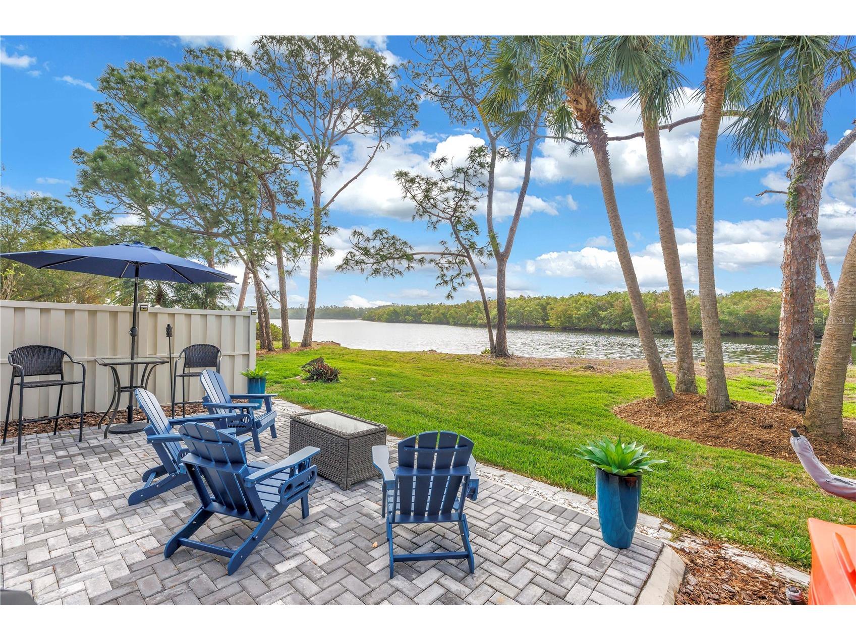 912 Myakka Court NE Saint Petersburg FL 33702 TB8485790 image1