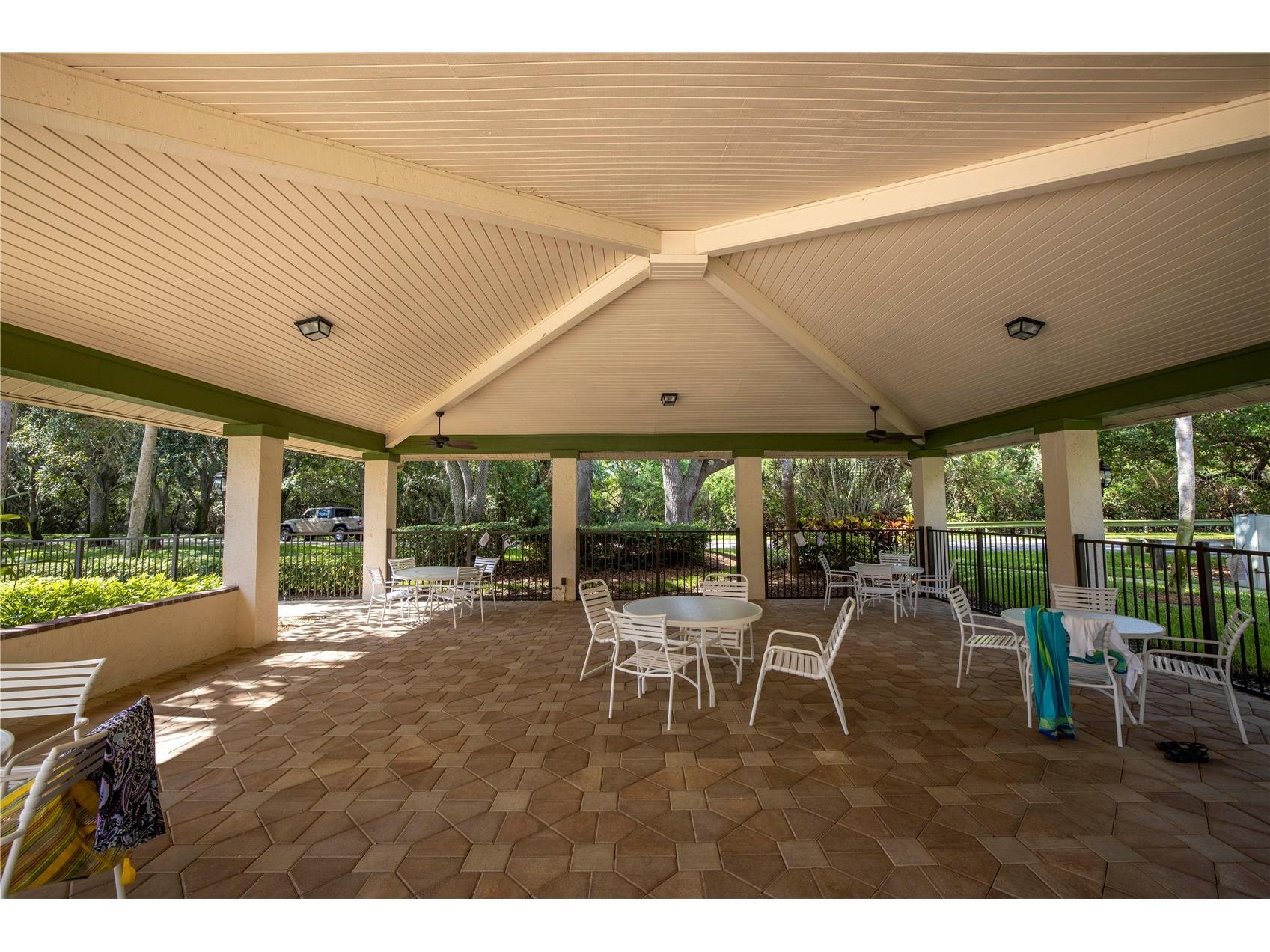 912 Myakka Court NE Saint Petersburg FL 33702 TB8485790 image33
