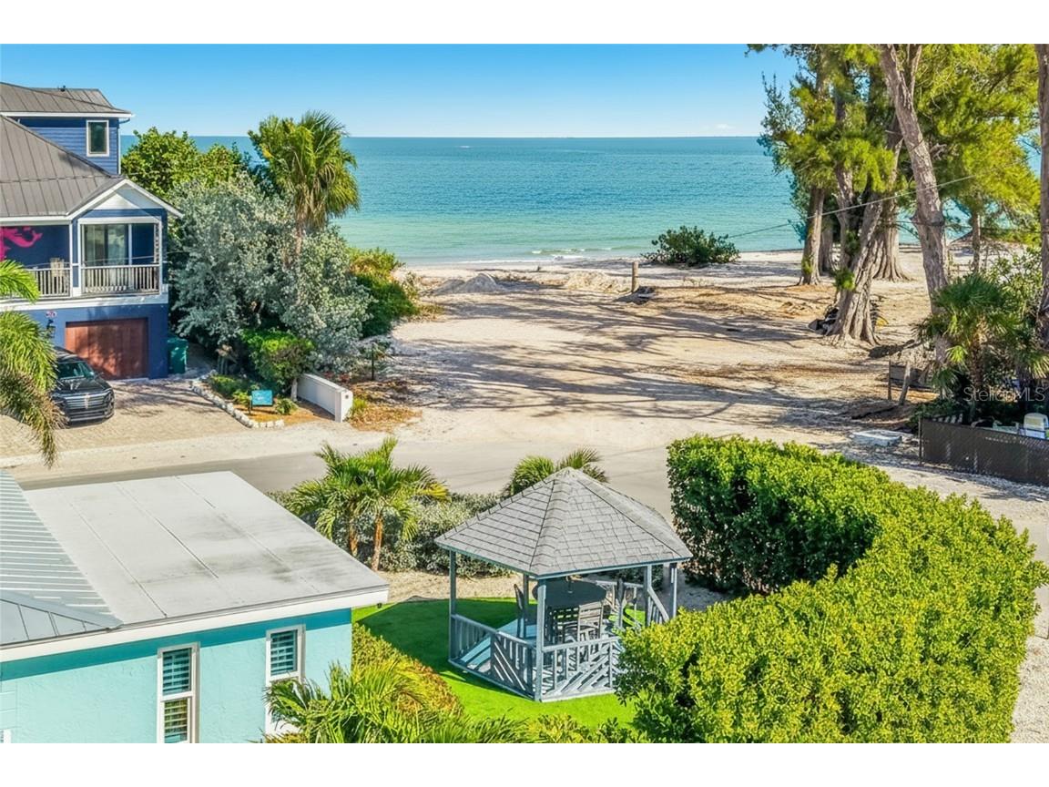 912 N Shore Drive Anna Maria FL 34216 A4674847 image1