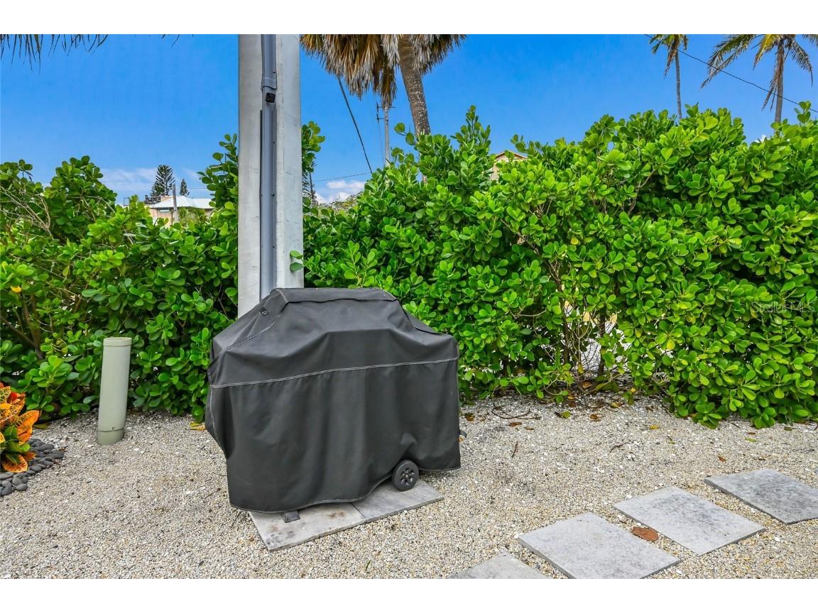 912 N Shore Drive Anna Maria FL 34216 A4674847 image42