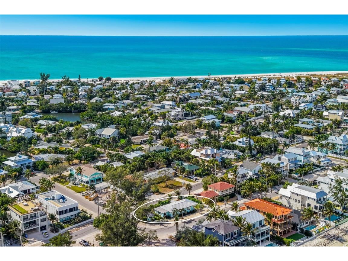 912 N Shore Drive Anna Maria FL 34216 A4674847 image5