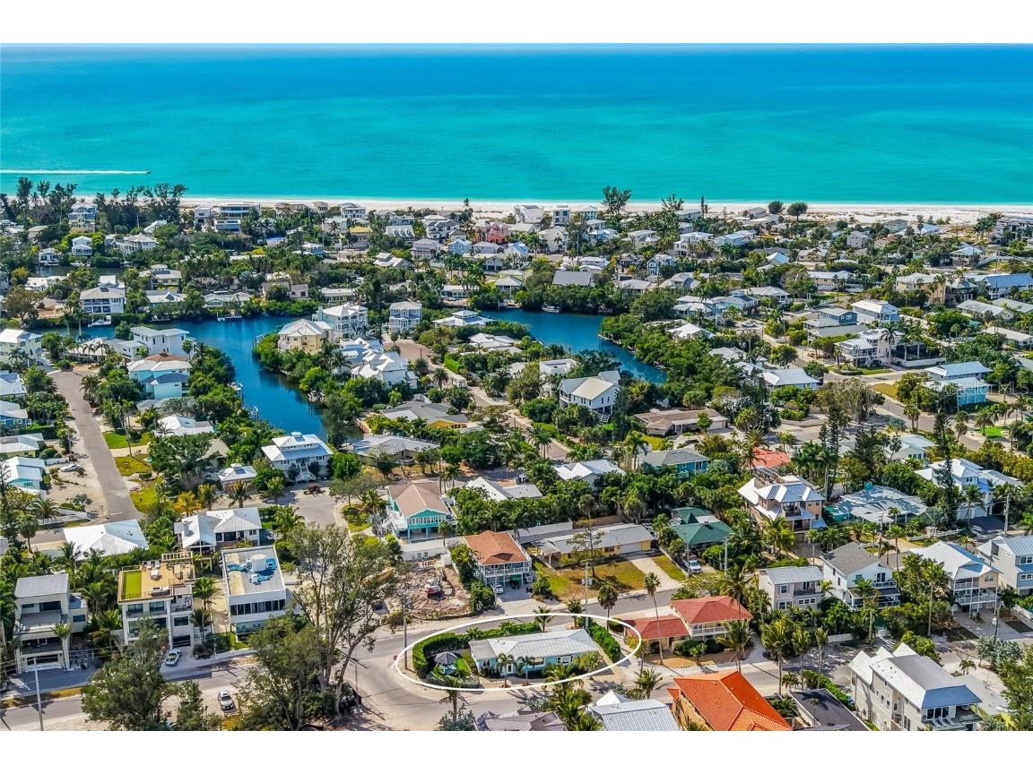 912 N Shore Drive Anna Maria FL 34216 A4674847 image6