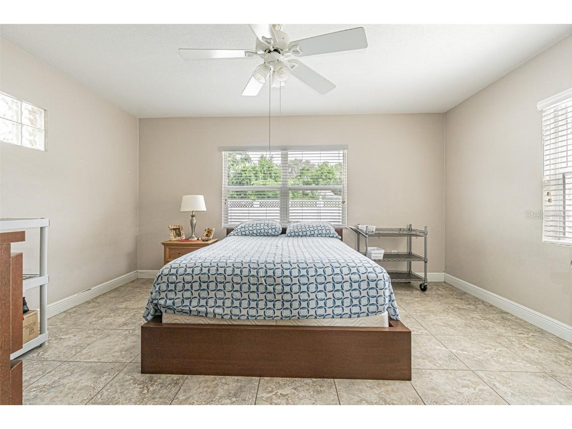 912 Riverside Drive Tarpon Springs FL 34689 TB8430242 image21