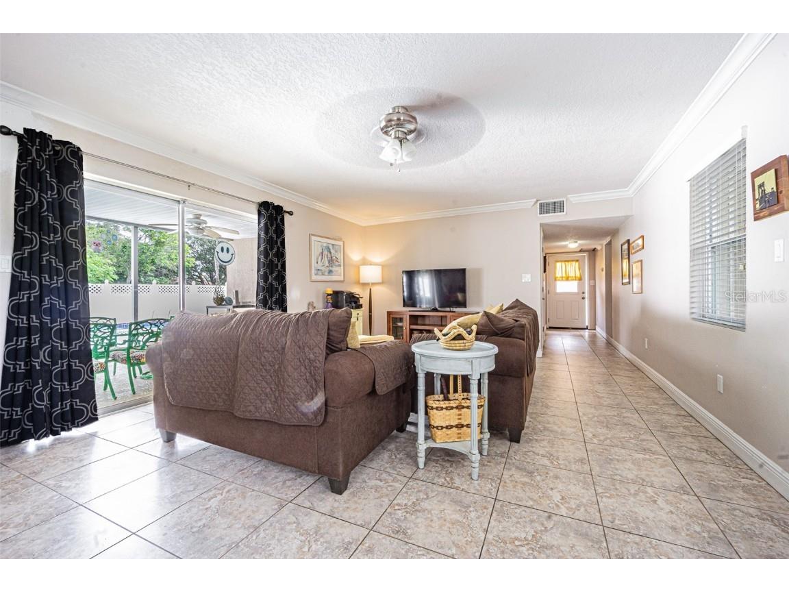 912 Riverside Drive Tarpon Springs FL 34689 TB8430242 image23