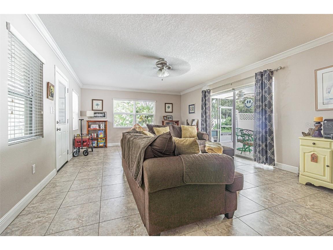 912 Riverside Drive Tarpon Springs FL 34689 TB8430242 image25