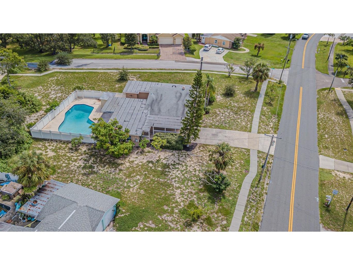 912 Riverside Drive Tarpon Springs FL 34689 TB8430242 image36