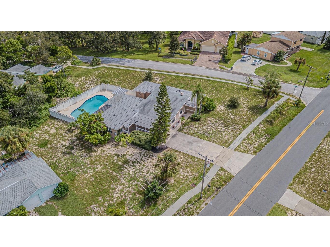 912 Riverside Drive Tarpon Springs FL 34689 TB8430242 image37