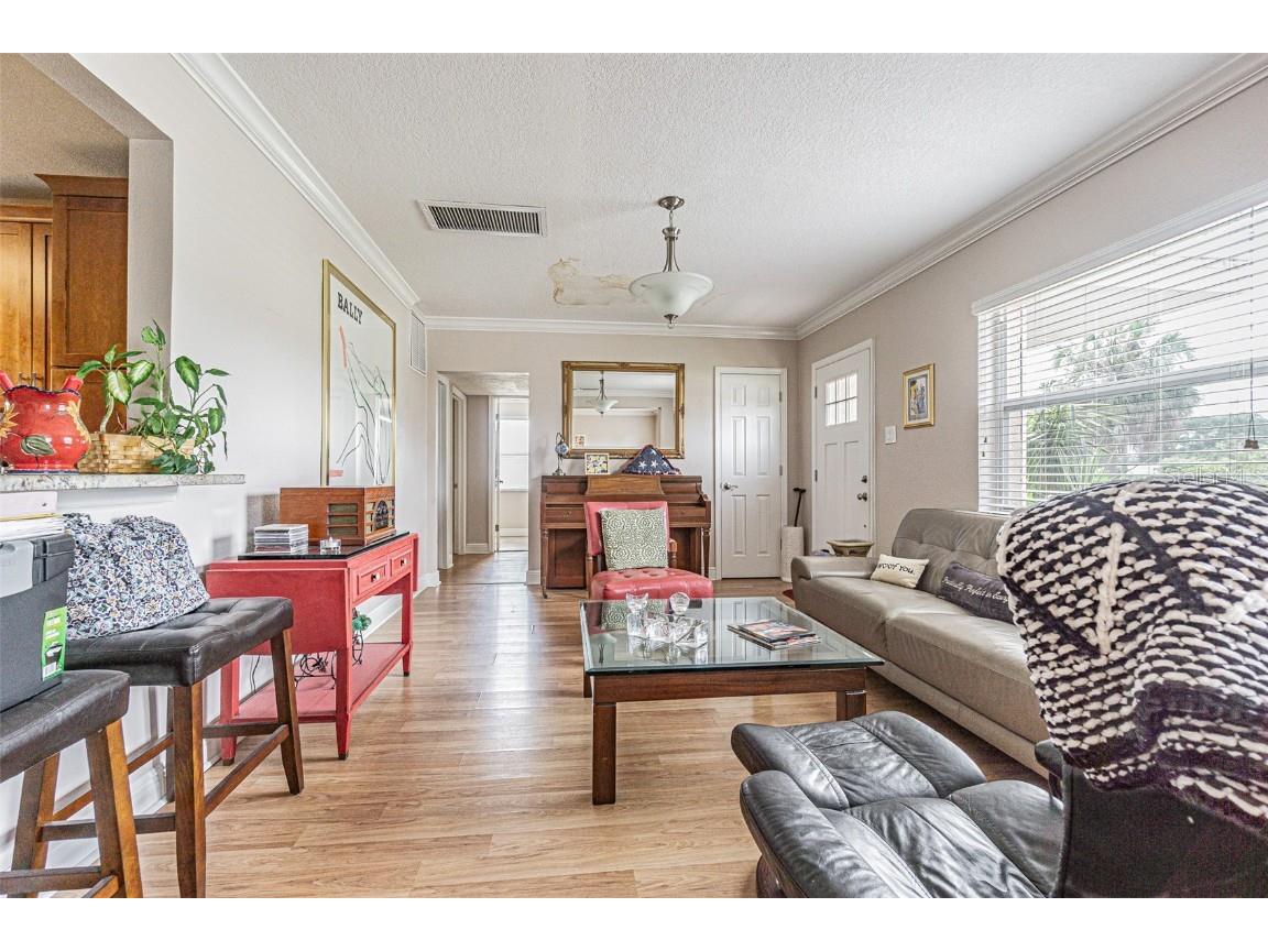 912 Riverside Drive Tarpon Springs FL 34689 TB8430242 image6