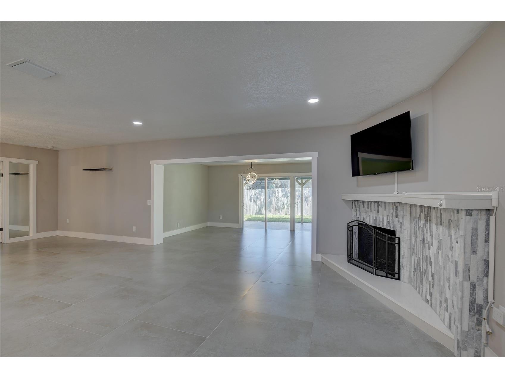 912 S Highland Avenue Clearwater FL 33756 TB8487981 image9