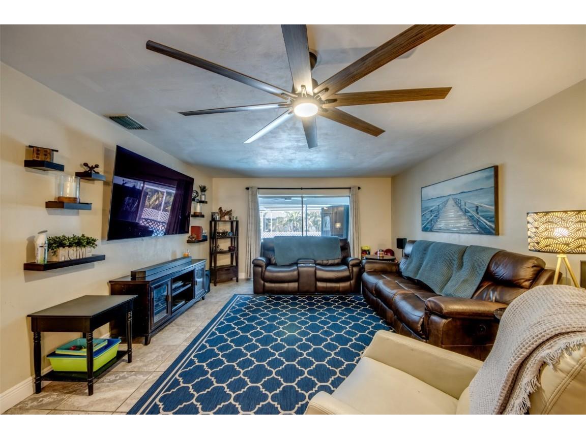 912 SE 24th Avenue #A & B Cape Coral FL 33990 TB8439697 image16