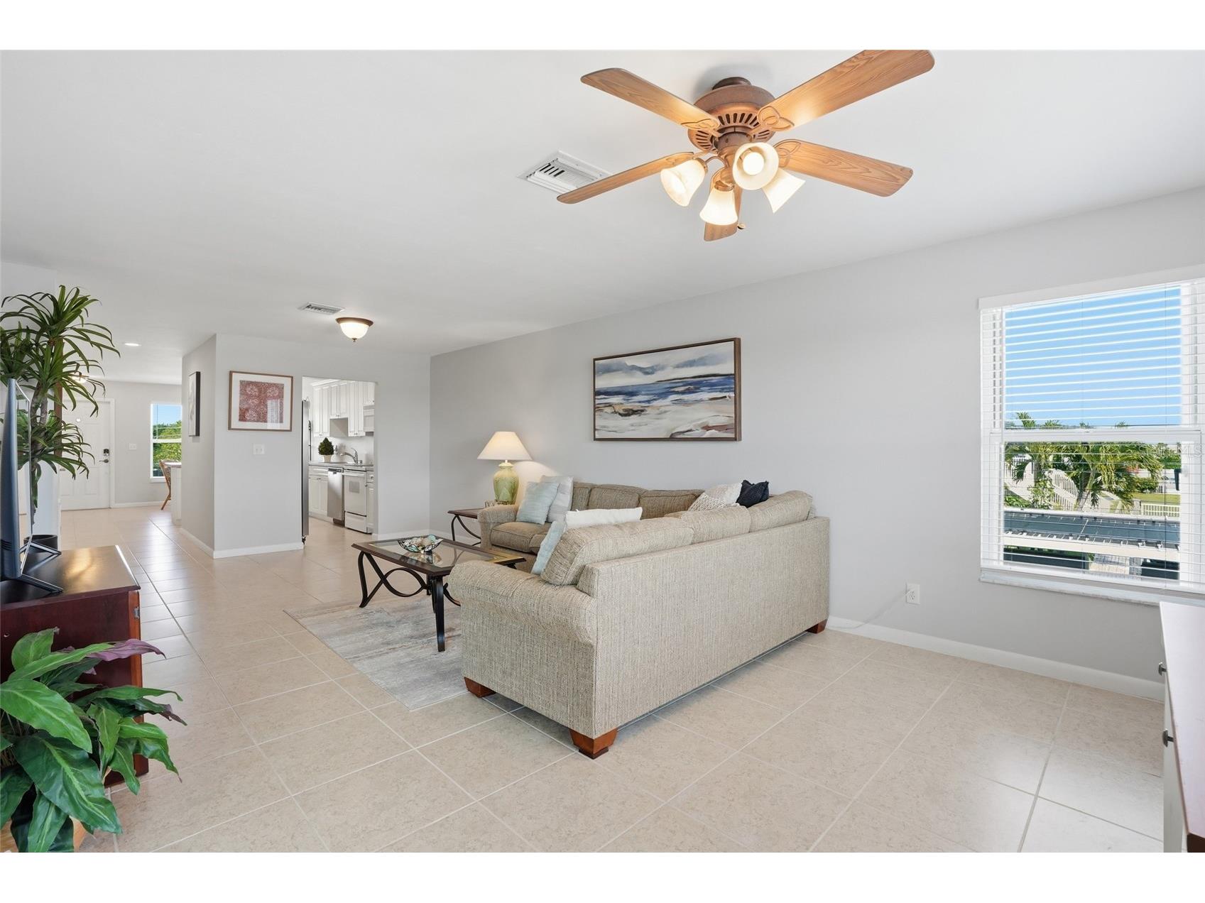 912 SE 46th Street #201 Cape Coral FL 33904 TB8495897 image5