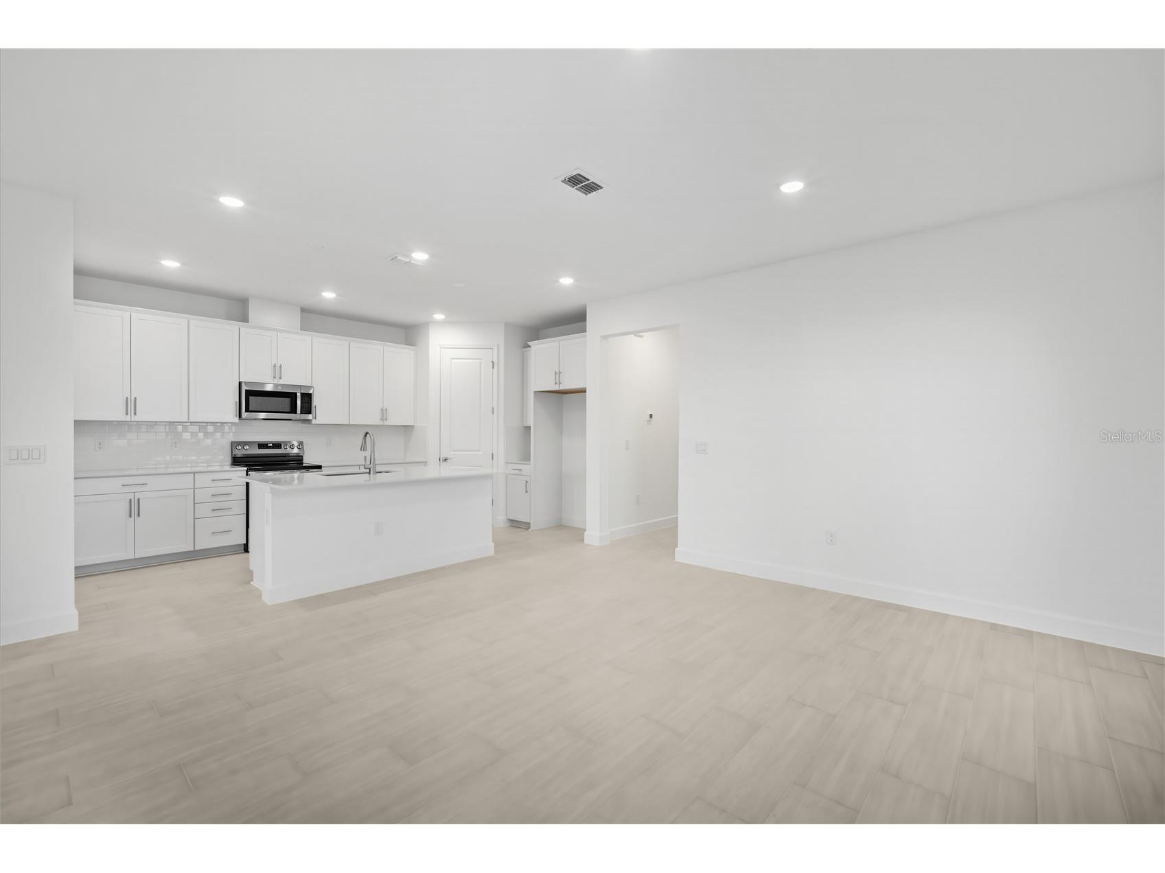 9120 Players Drive Weeki Wachee FL 34613 S5126054 image15