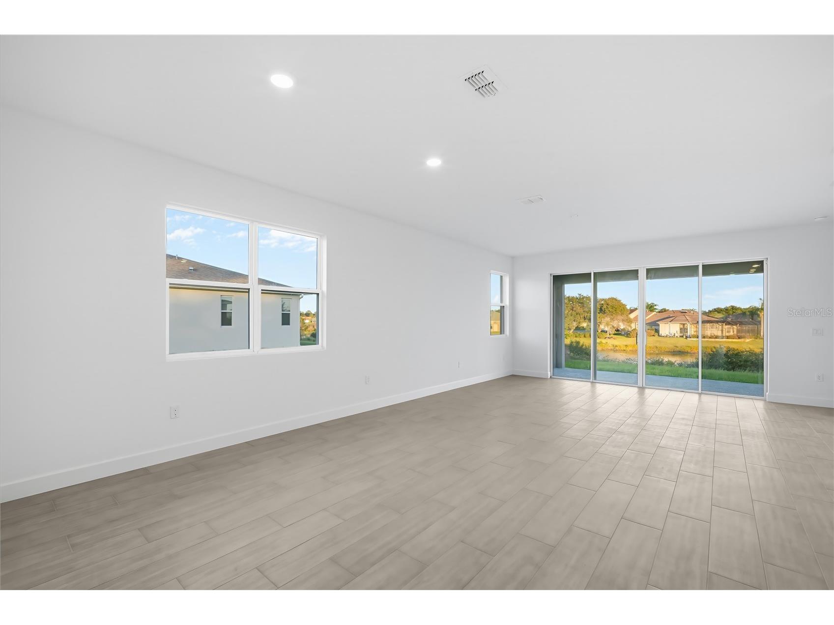 9120 Players Drive Weeki Wachee FL 34613 S5126054 image19