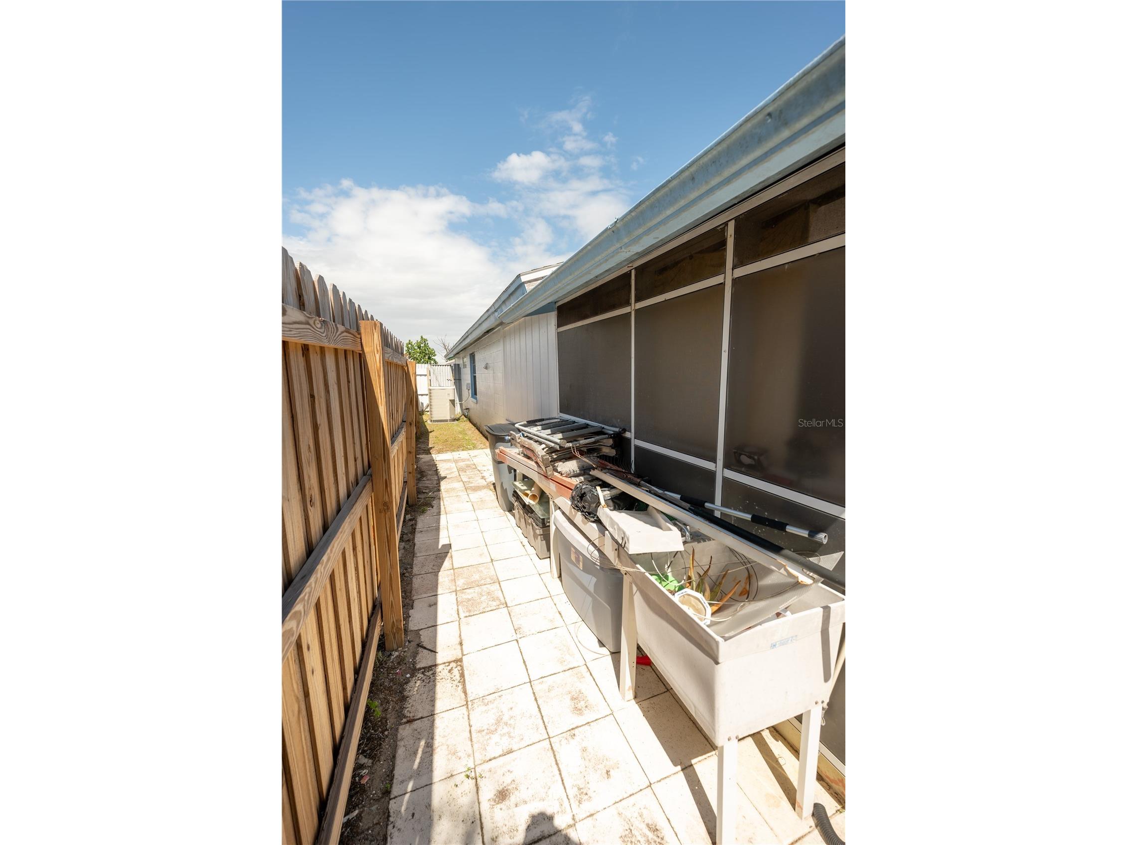 9120 Sandcroft Court Tampa FL 33615 TB8435195 image51