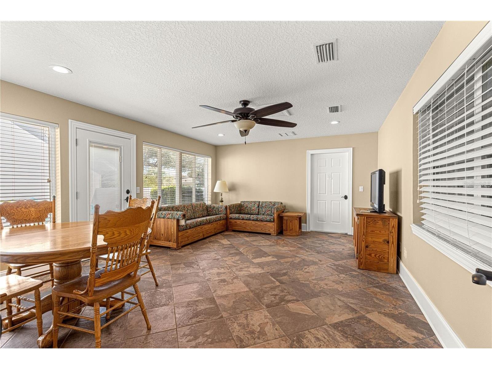 9120 SW 91st Terrace Ocala FL 34481 OM716818 image27