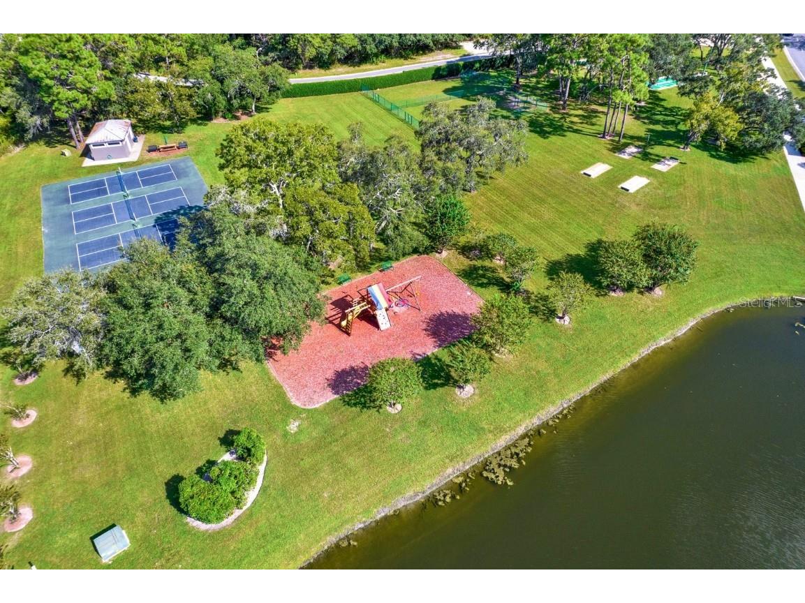 9121 Bonnie Cove Drive Weeki Wachee FL 34613 W7880380 image25