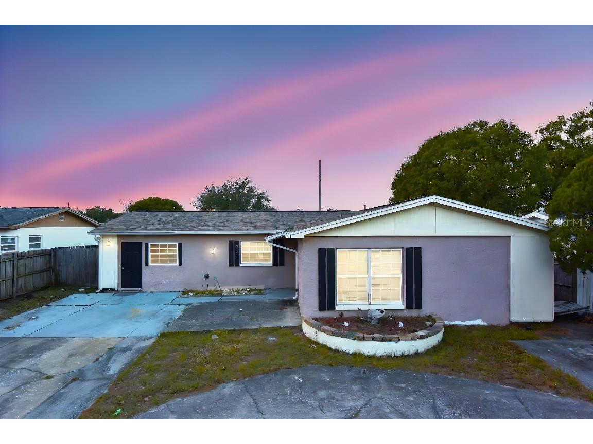 9121 Dresden Lane Port Richey FL 34668 W7871587 image1