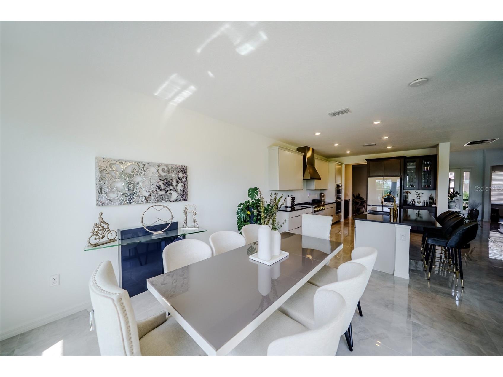9121 Radiant Circle Sarasota FL 34241 A4699169 image18