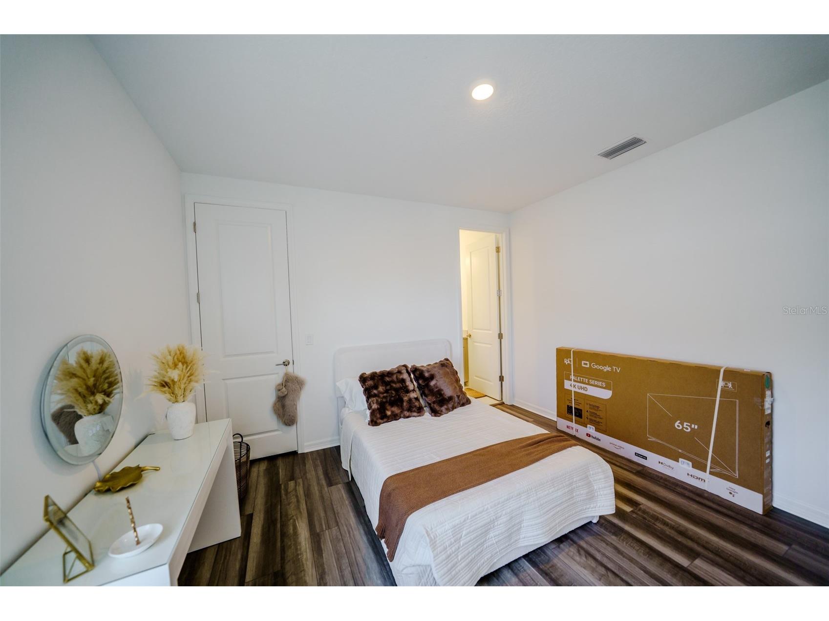 9121 Radiant Circle Sarasota FL 34241 A4699169 image46