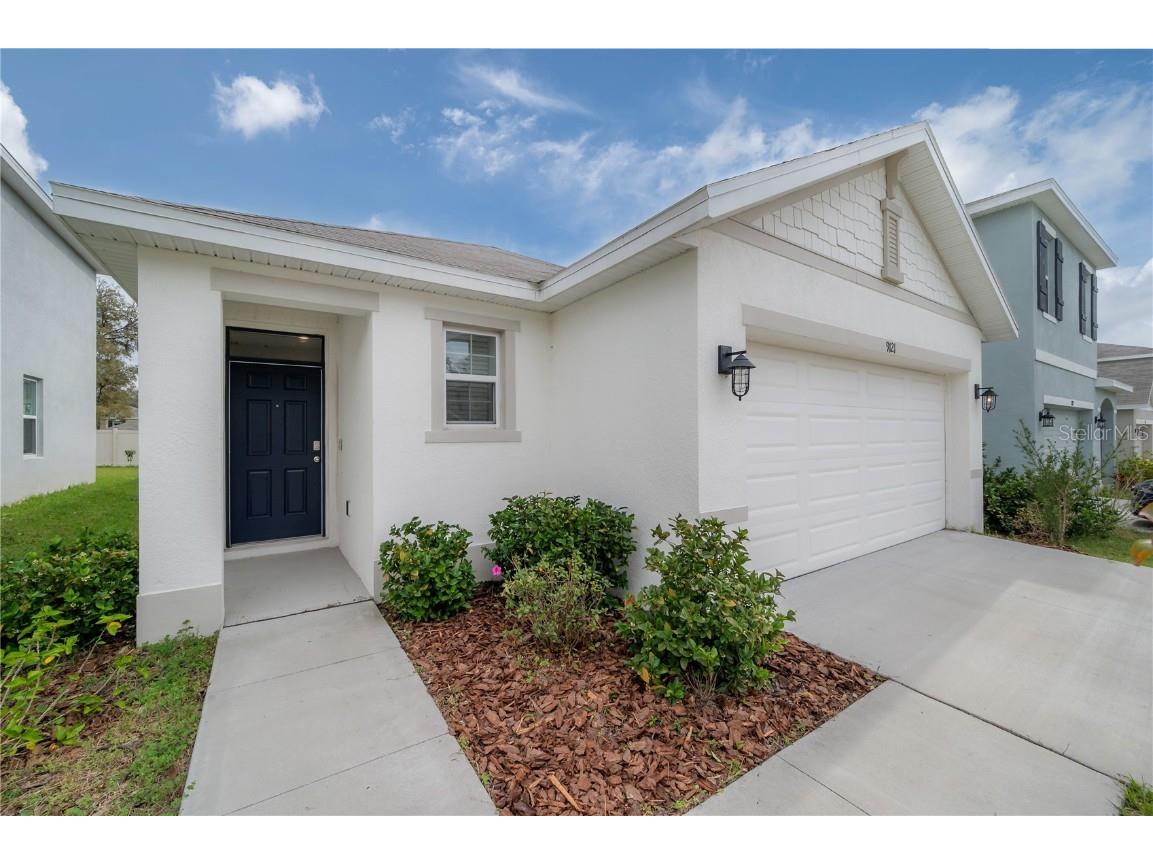 9121 Water Chestnut Drive Tampa FL 33637 T3428593 image1