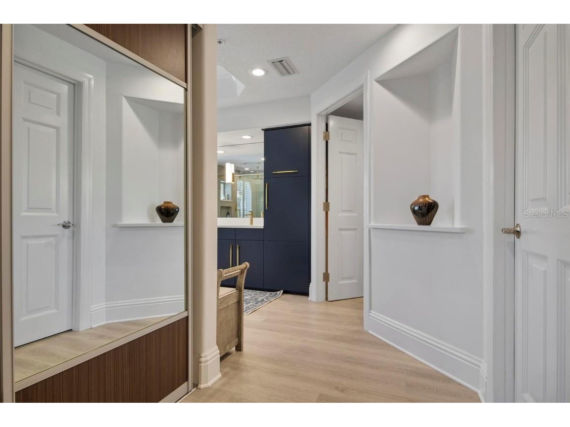 9122 Midnight Pass Road #34 Sarasota FL 34242 - INTRACOASTAL WATERWAY A4581541 image30