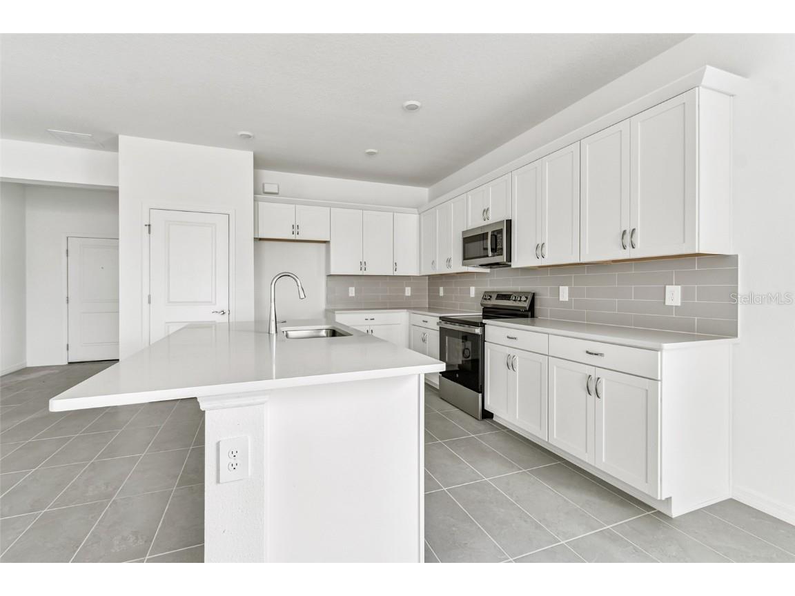 9122 Optimist Way Palmetto FL 34221 R4910277 image6