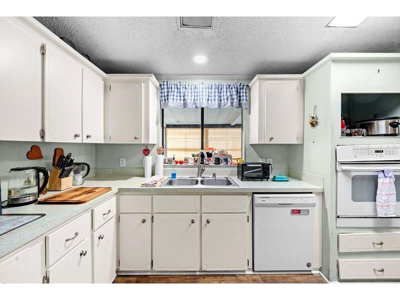 9122 Sheldon West Drive Tampa FL 33626 TB8501287 image7
