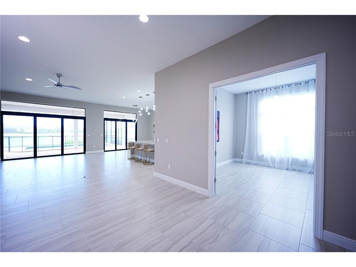 9124 Bernini Place Sarasota FL 34240 A4654240 image13