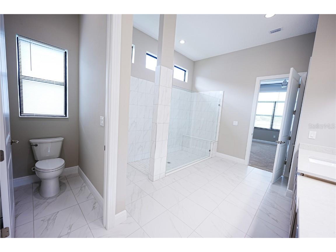 9124 Bernini Place Sarasota FL 34240 A4654240 image19