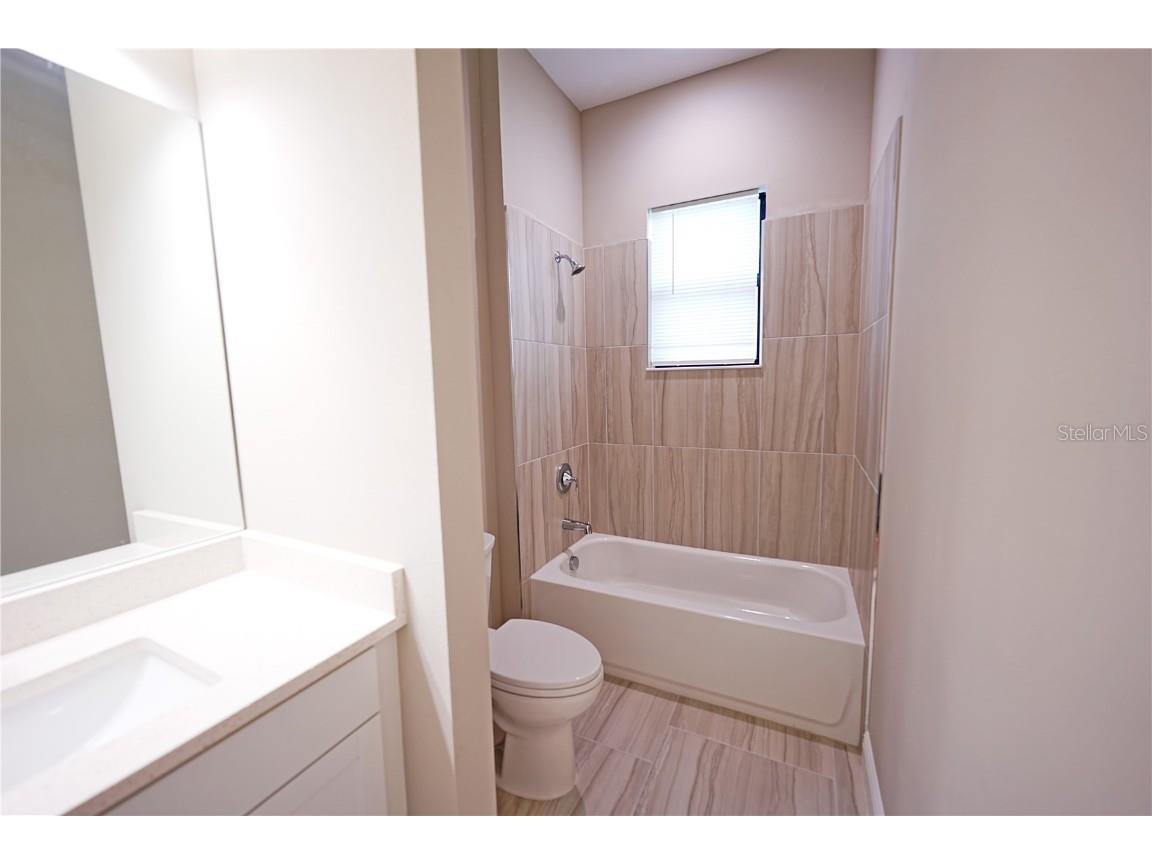 9124 Bernini Place Sarasota FL 34240 A4654240 image27