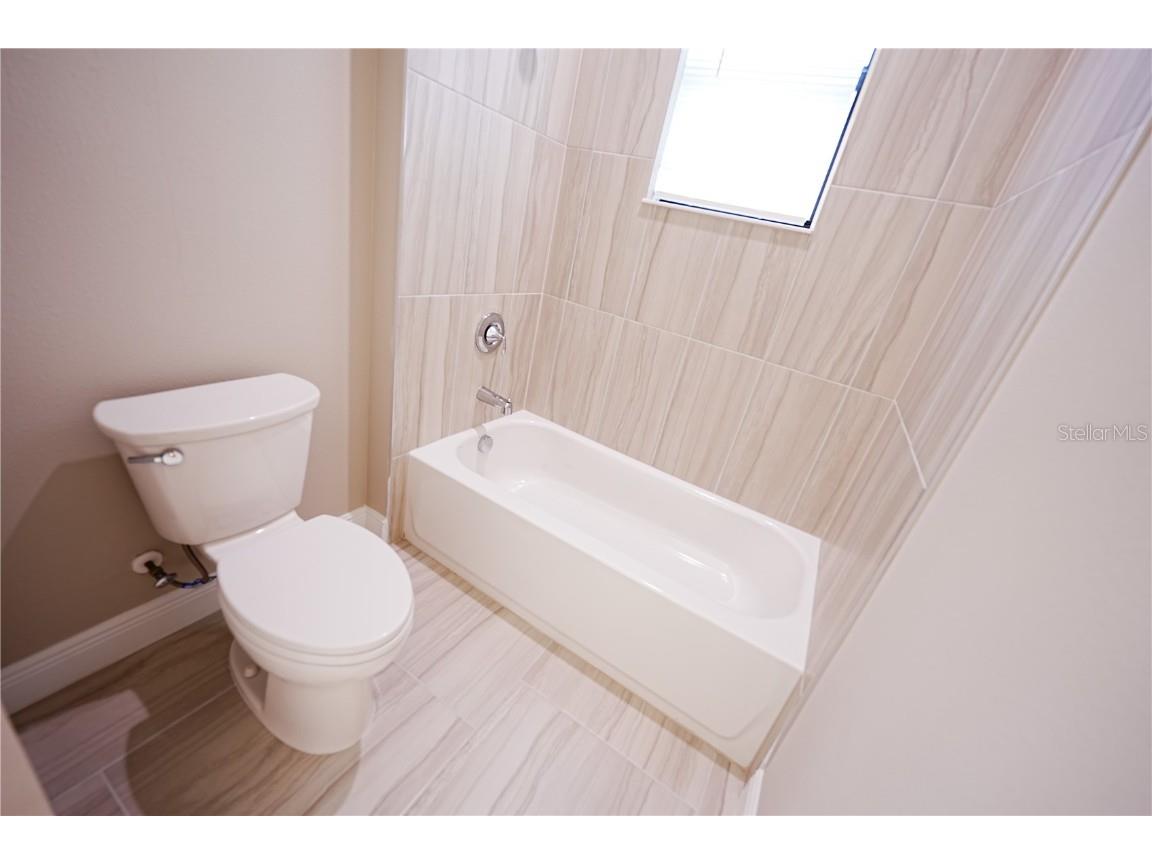 9124 Bernini Place Sarasota FL 34240 A4654240 image28