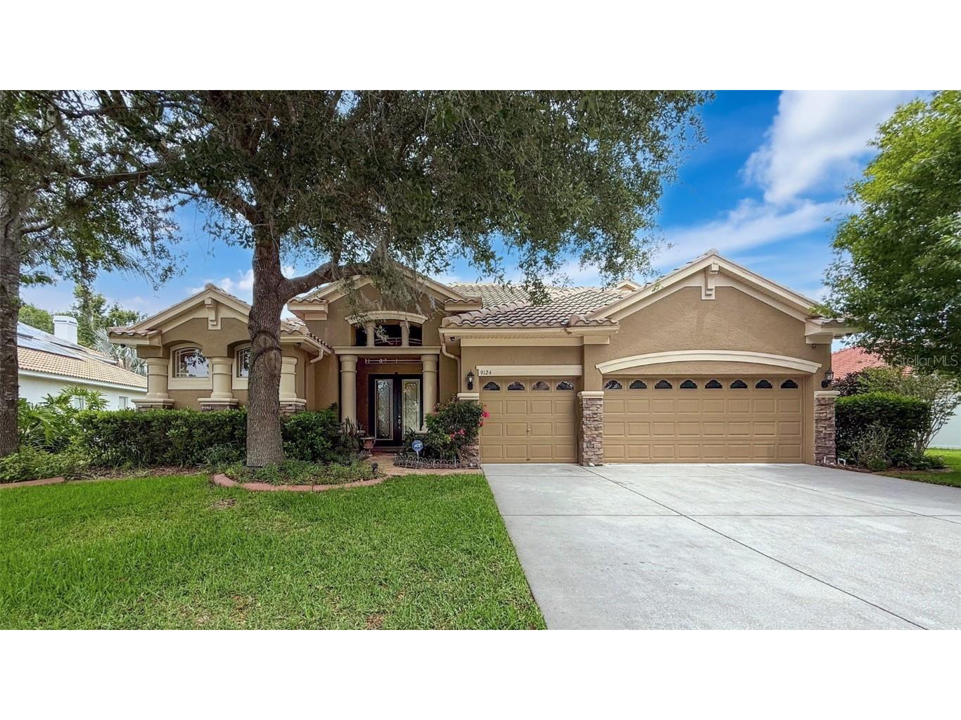 9124 Topneck St New Port Richey FL 34654 W7875256 image1
