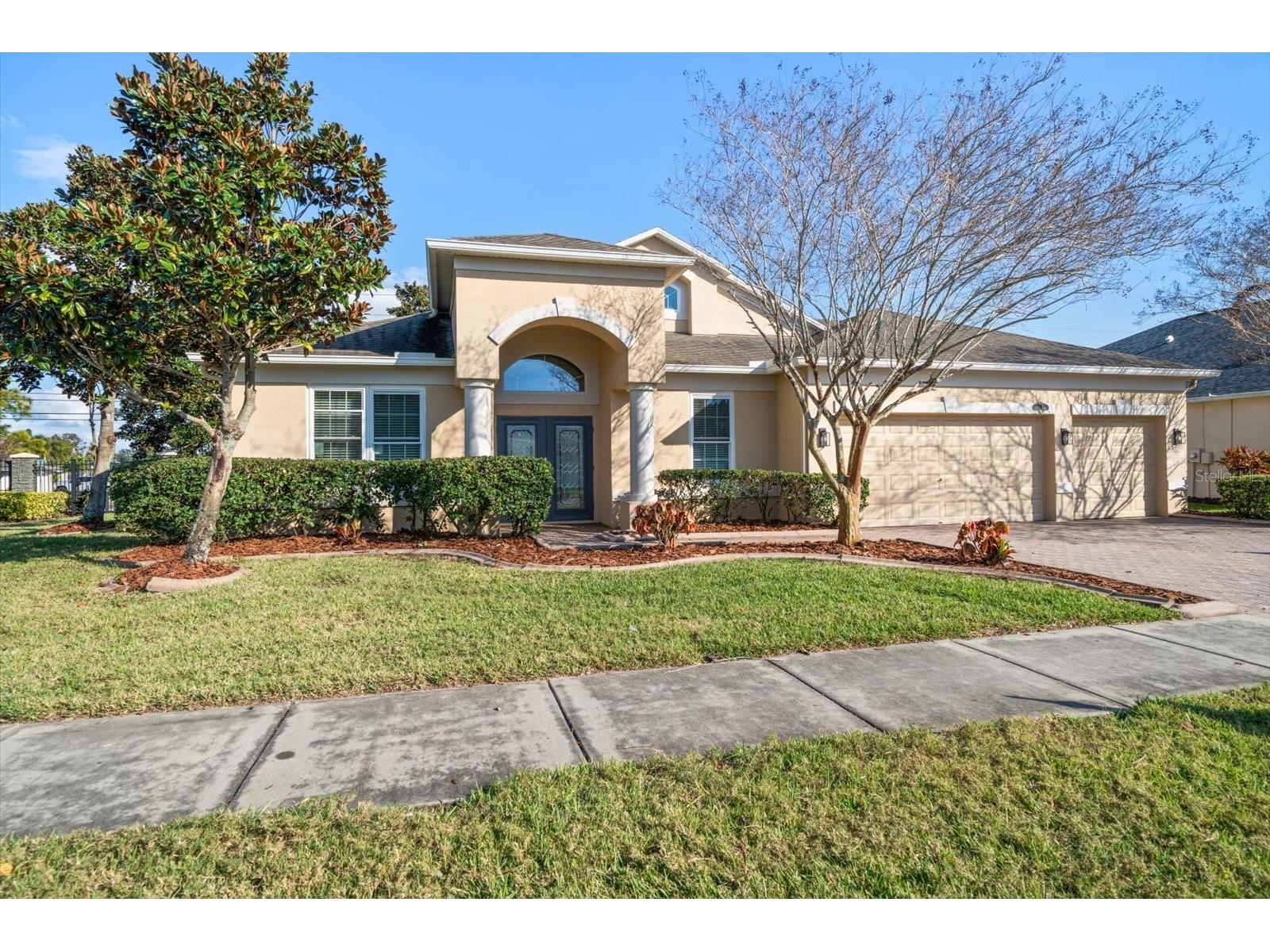 9125 Biscayne Way Seminole FL 33776 TB8462251 image1