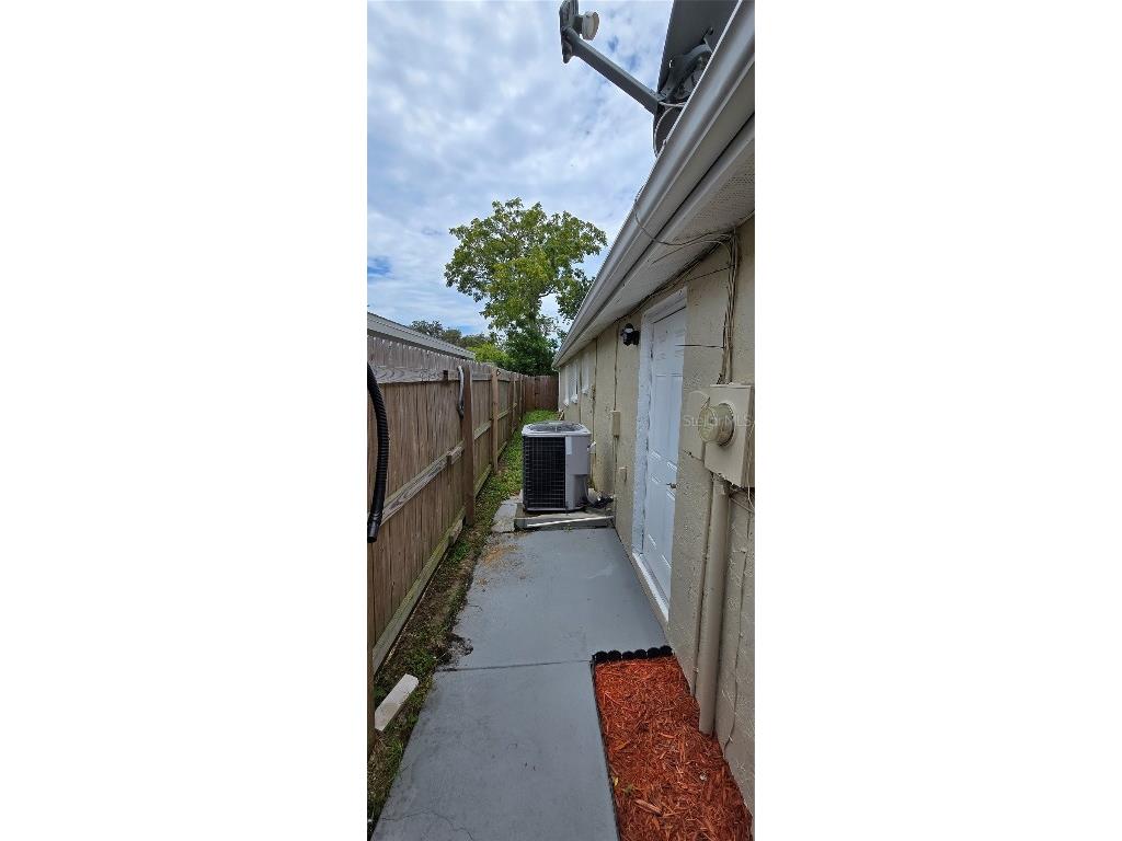 9125 Lunar Lane Port Richey FL 34668 TB8414042 image27