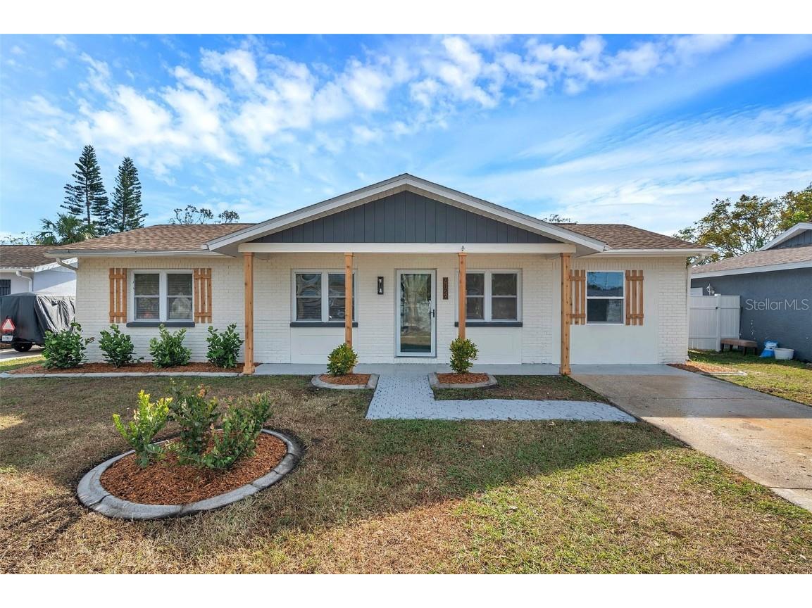 9126 109th Terrace Seminole FL 33777 TB8327717 image1